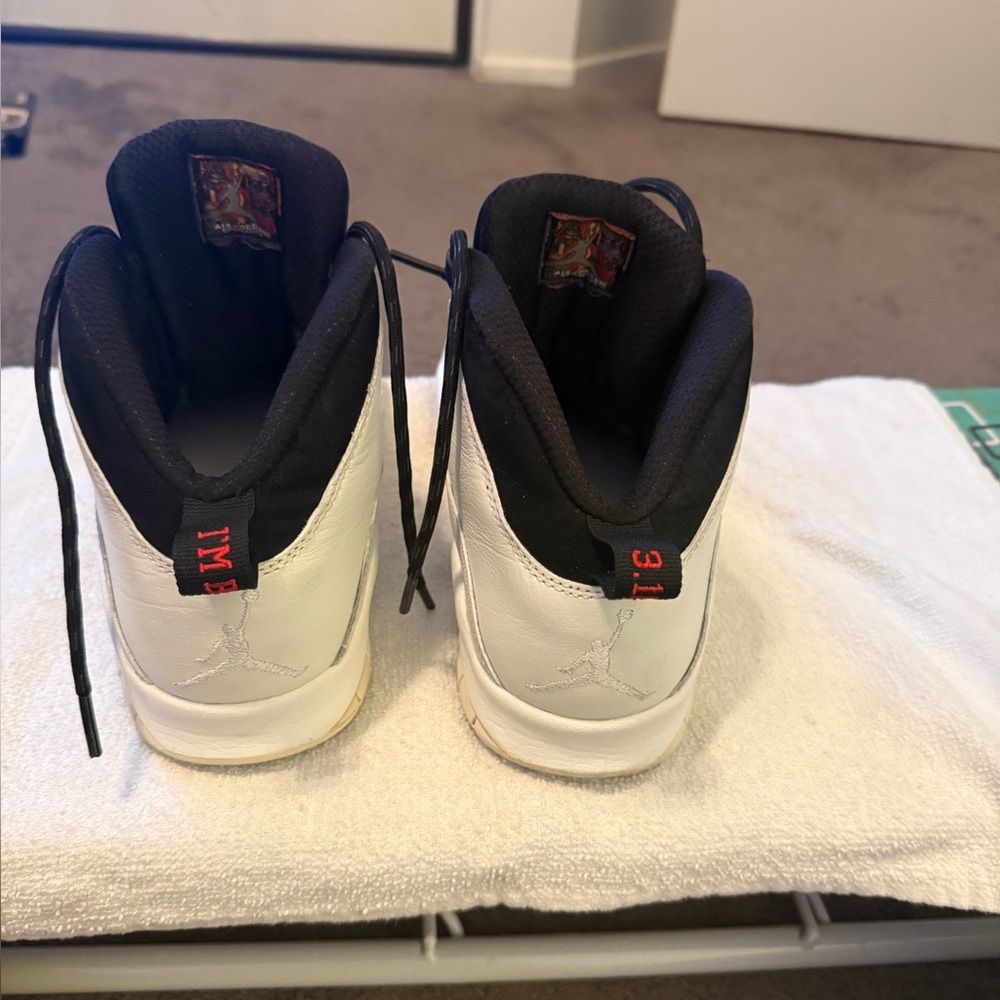 Jordan 10 Retro I’m Back. Size 12. Preowned. - Picture 3 of 10